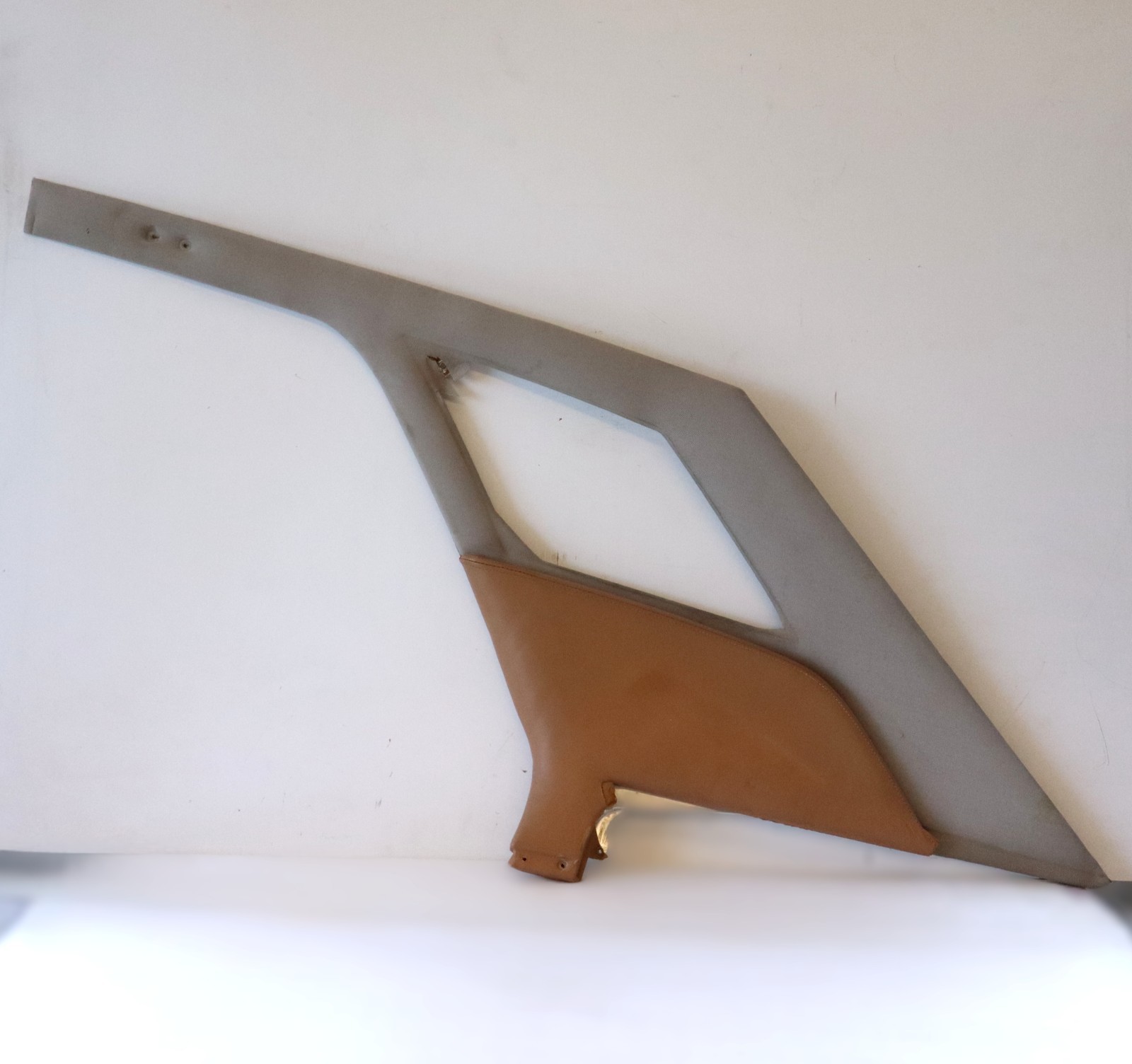 Bentley Rolls-Royce 1985-1989 OEM Quarter Panel Trim Rear Right (Passenger Side)