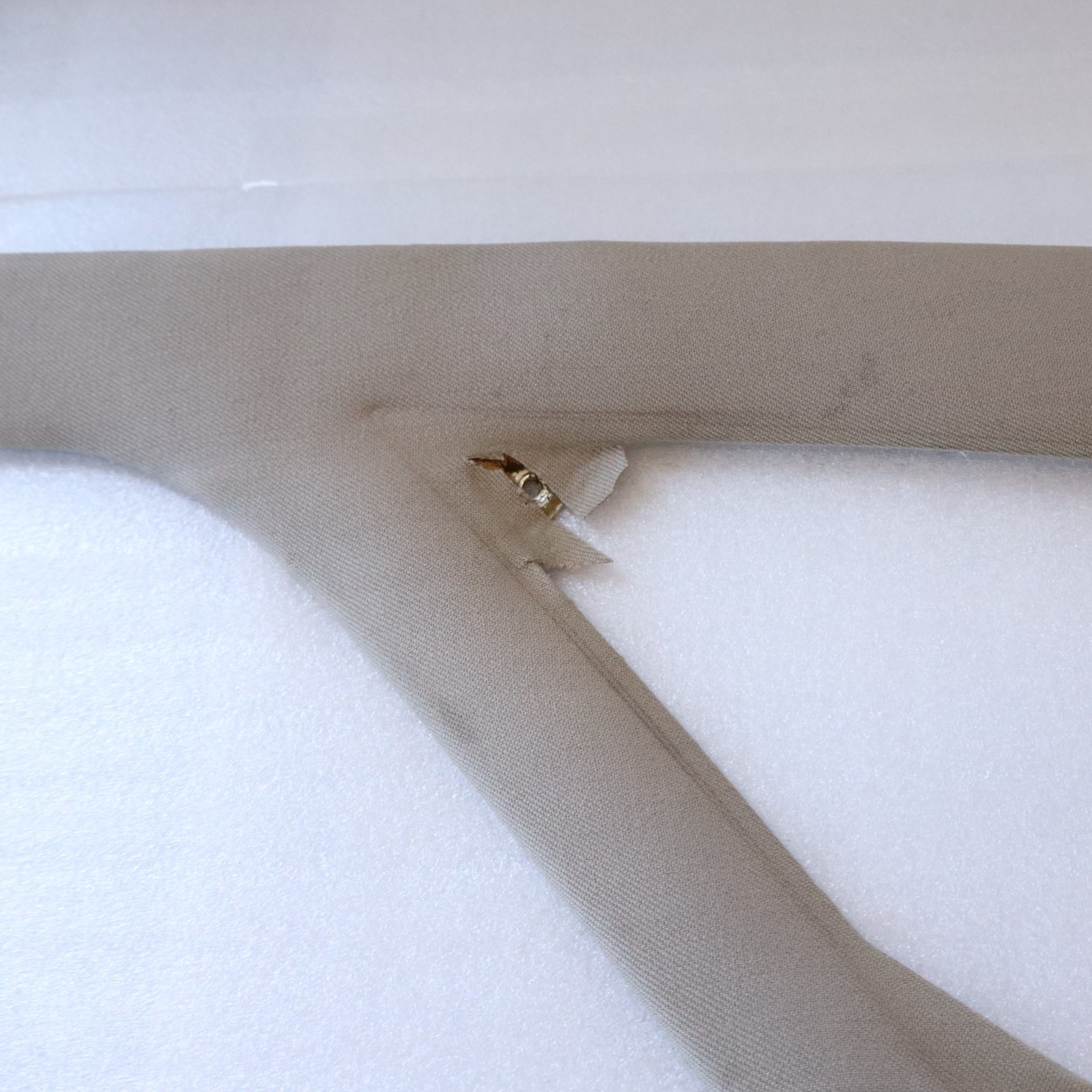 Bentley Rolls-Royce 1985-1989 OEM Quarter Panel Trim Rear Right (Passenger Side) – Image 16