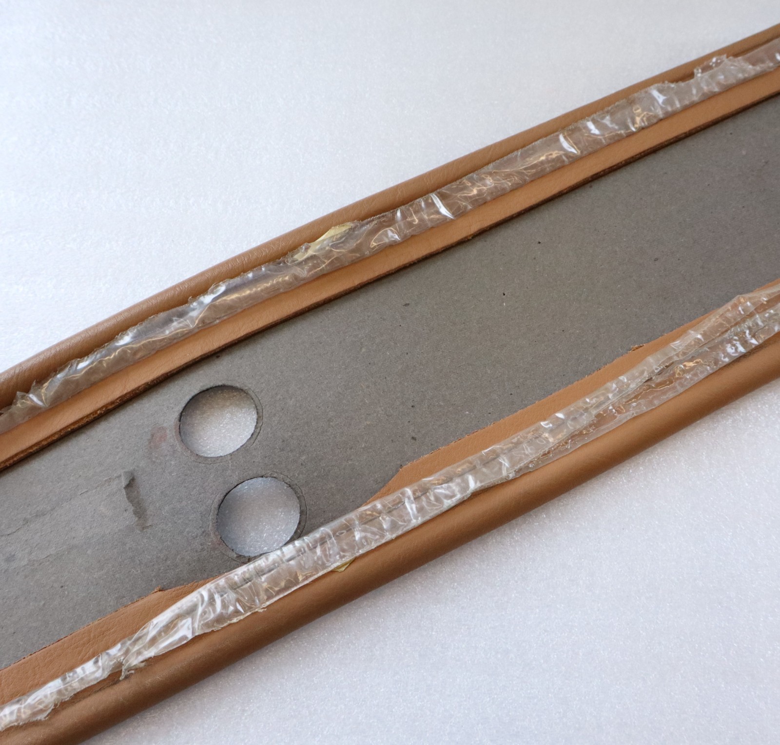 Bentley Rolls-Royce 1980-2000 OEM BC Post Pillar Molding Right (Passenger Side) - Image 10