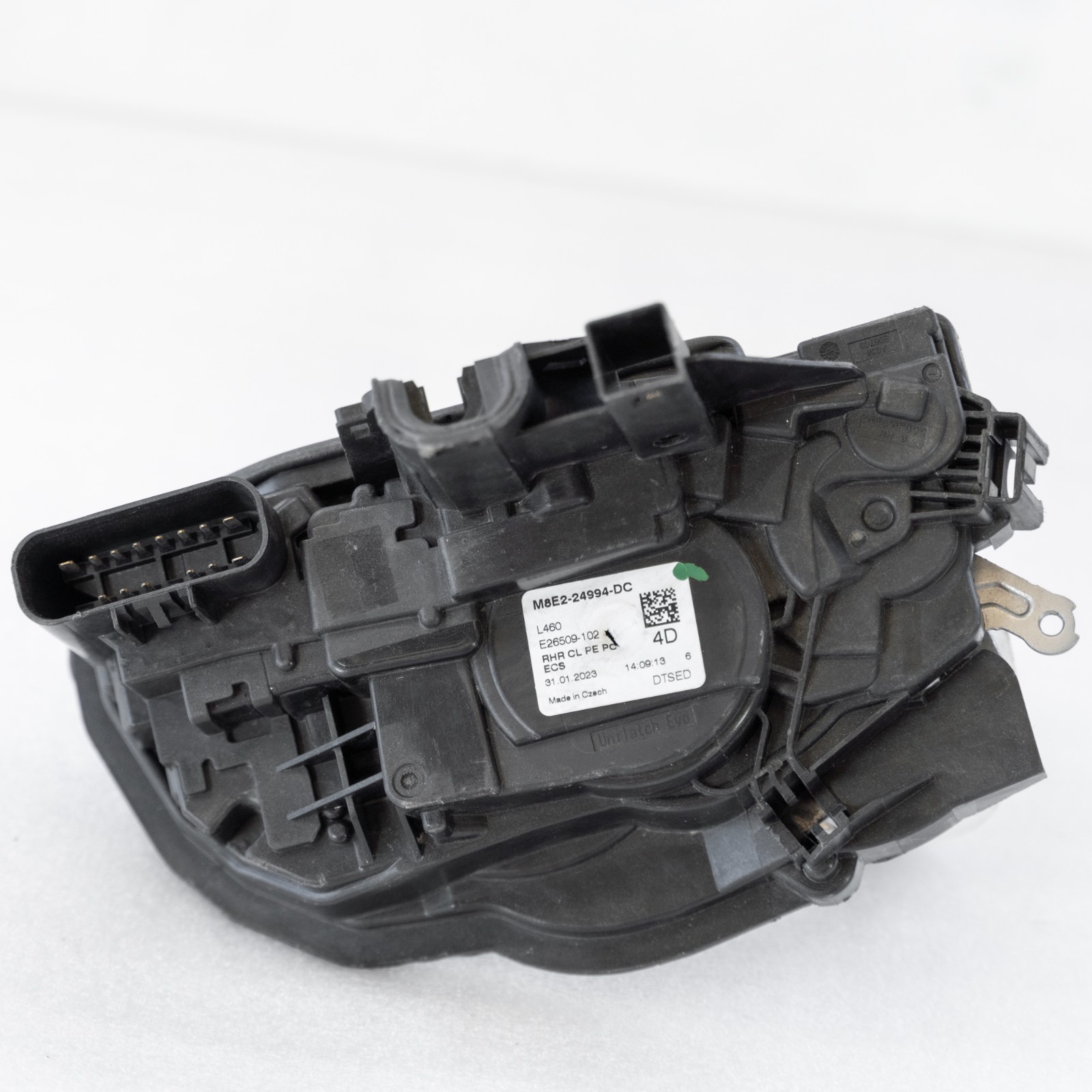 Land Rover Range Rover Door lock Latch Actuator REAR RIGHT OEM 2023-2026 Genuine