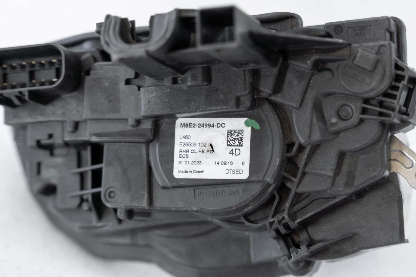 Land Rover Range Rover Door lock Latch Actuator REAR RIGHT OEM 2023-2026 Genuine - Image 3