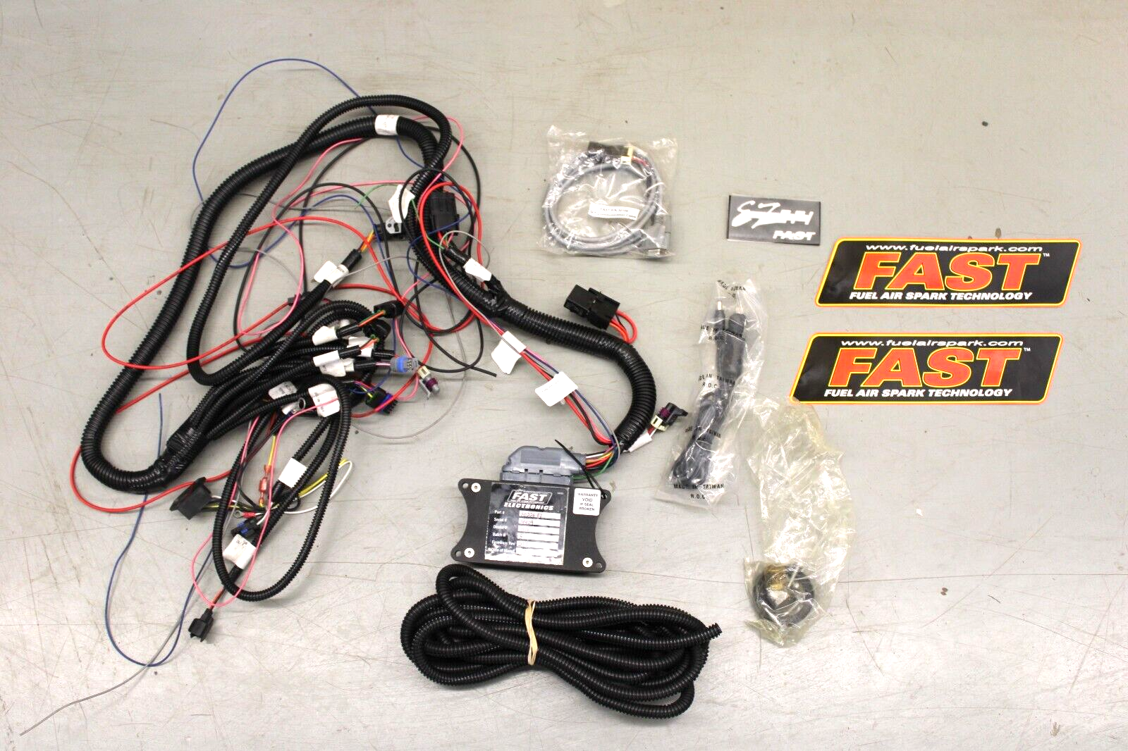 FAST EZ-EFI OEM Self Tuning Fuel Injection System Base Kit 30226-EZ