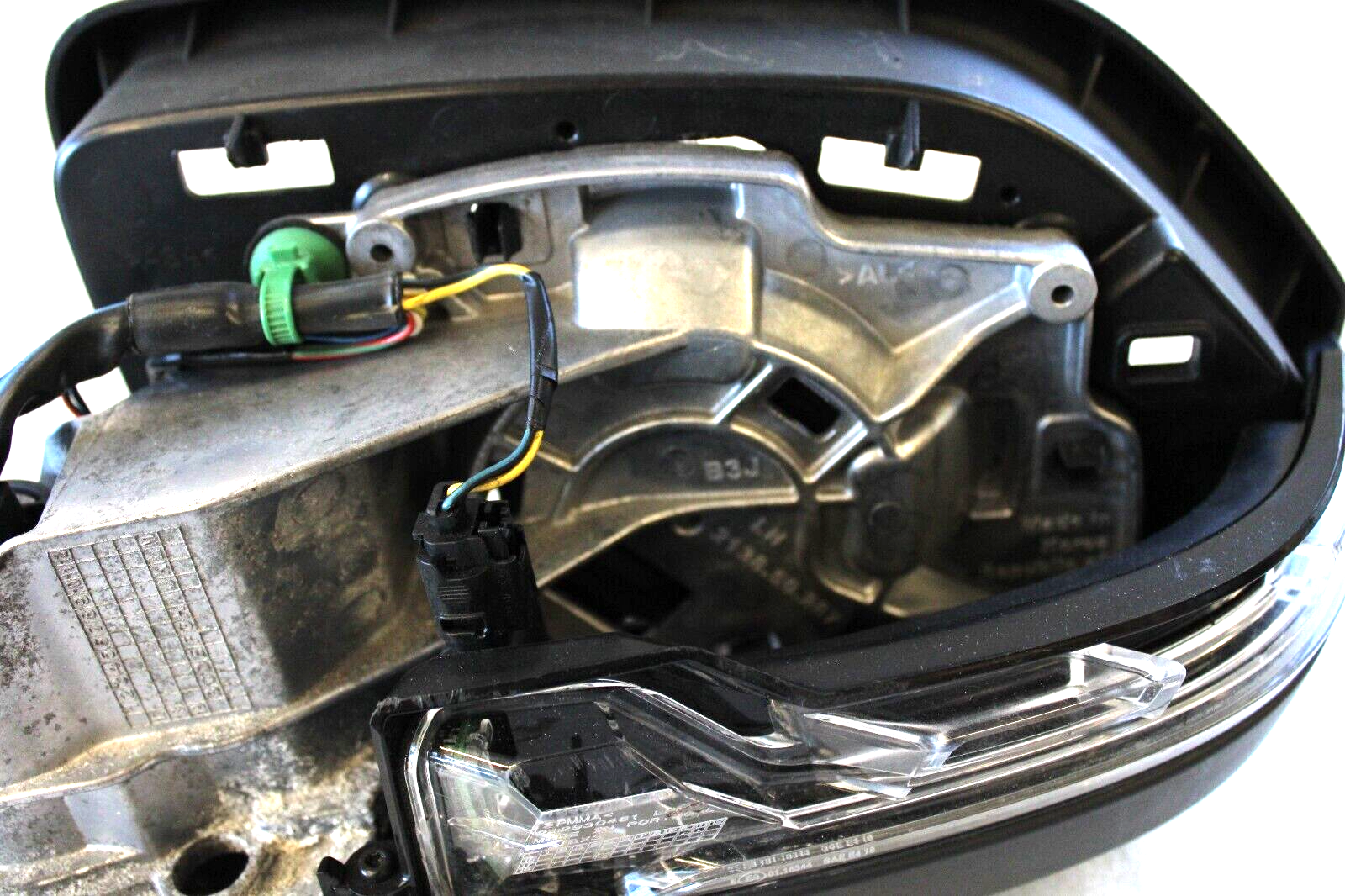 Volkswagen Atlas 2018-2023 OEM Side View Mirror Front Left w/Heated w/o Memory – Image 11