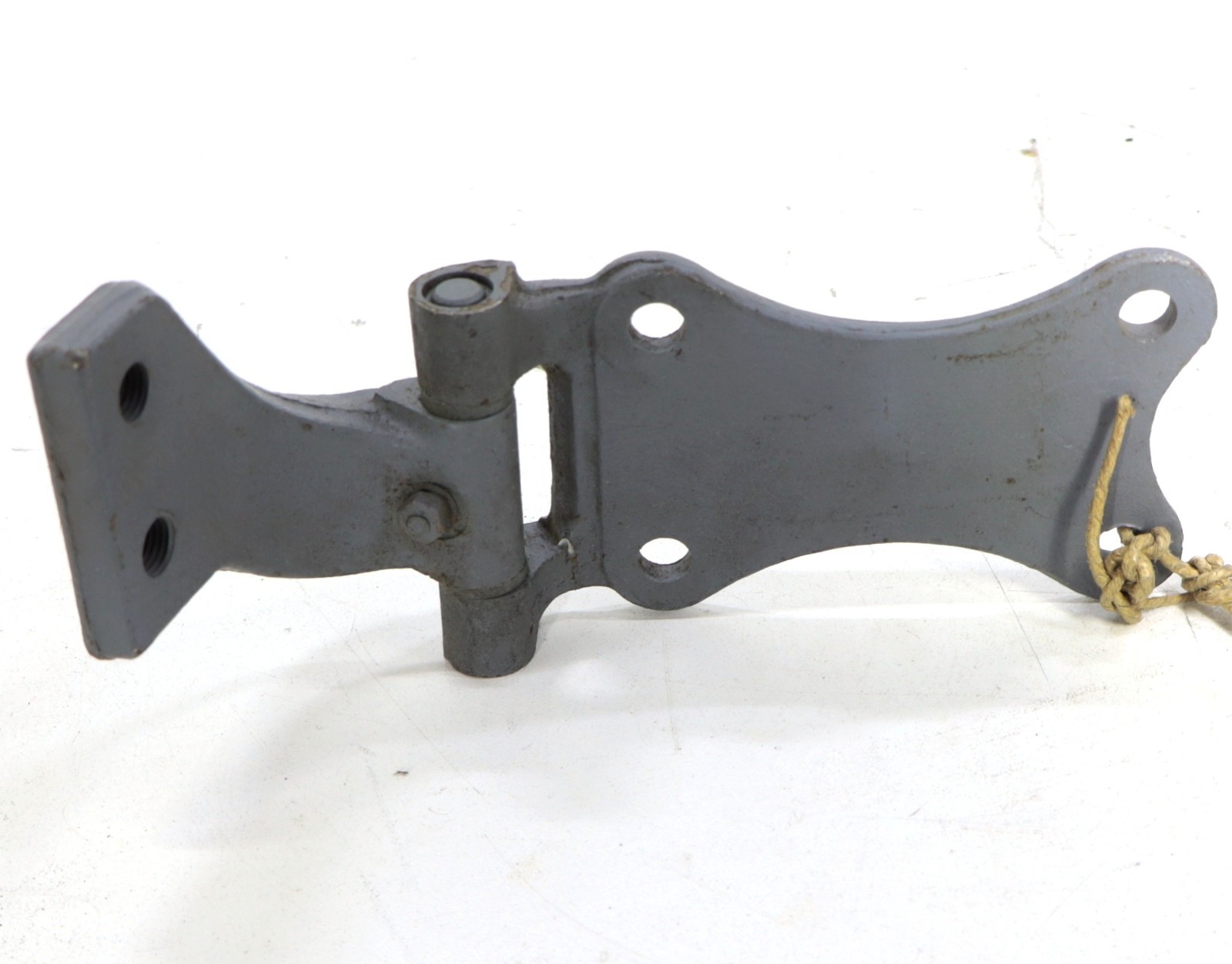 Bentley Rolls Royce 1966-1980 OEM NEW Rear Door Hinge Left Upper (Driver Side) - Image 3