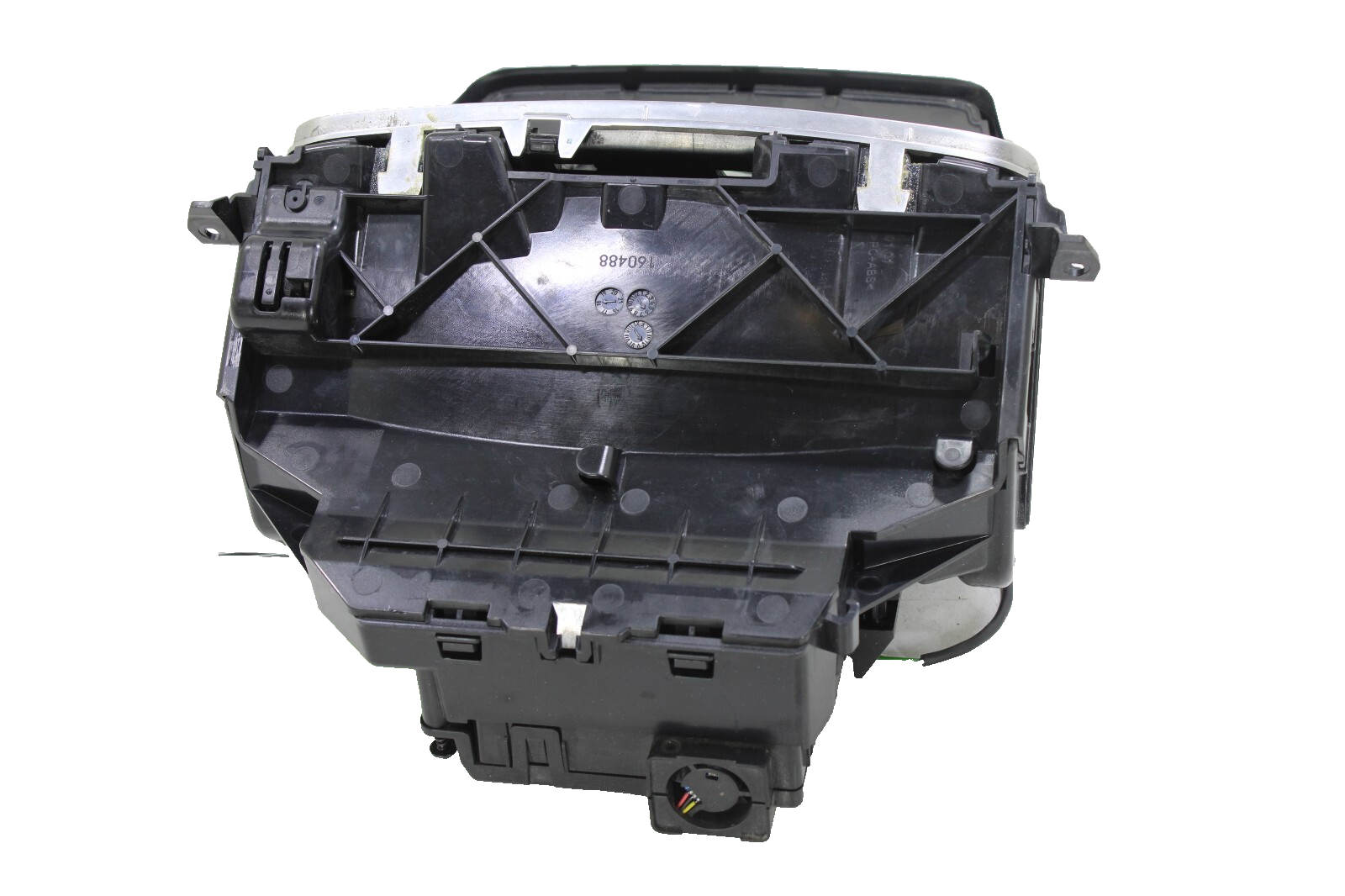 Mercedes C300 C63 2019-2021 OEM Center Console Storage Bluetooth Charge - Image 4