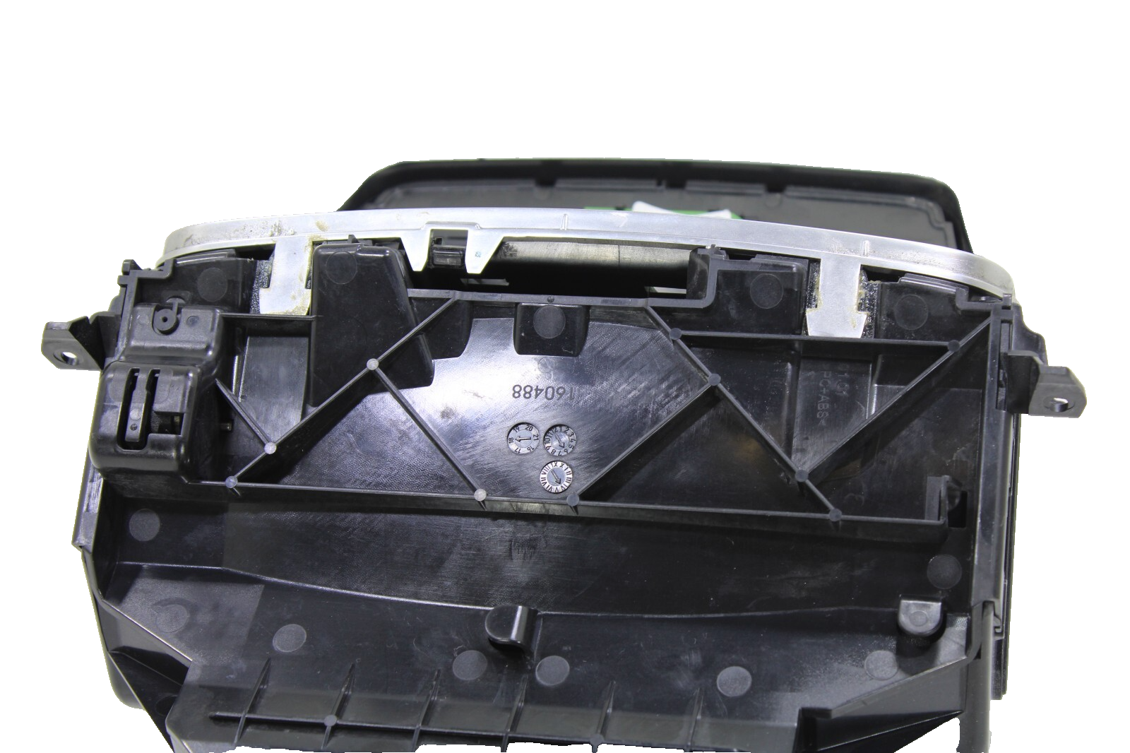 Mercedes C300 C63 2019-2021 OEM Center Console Storage Bluetooth Charge - Image 14