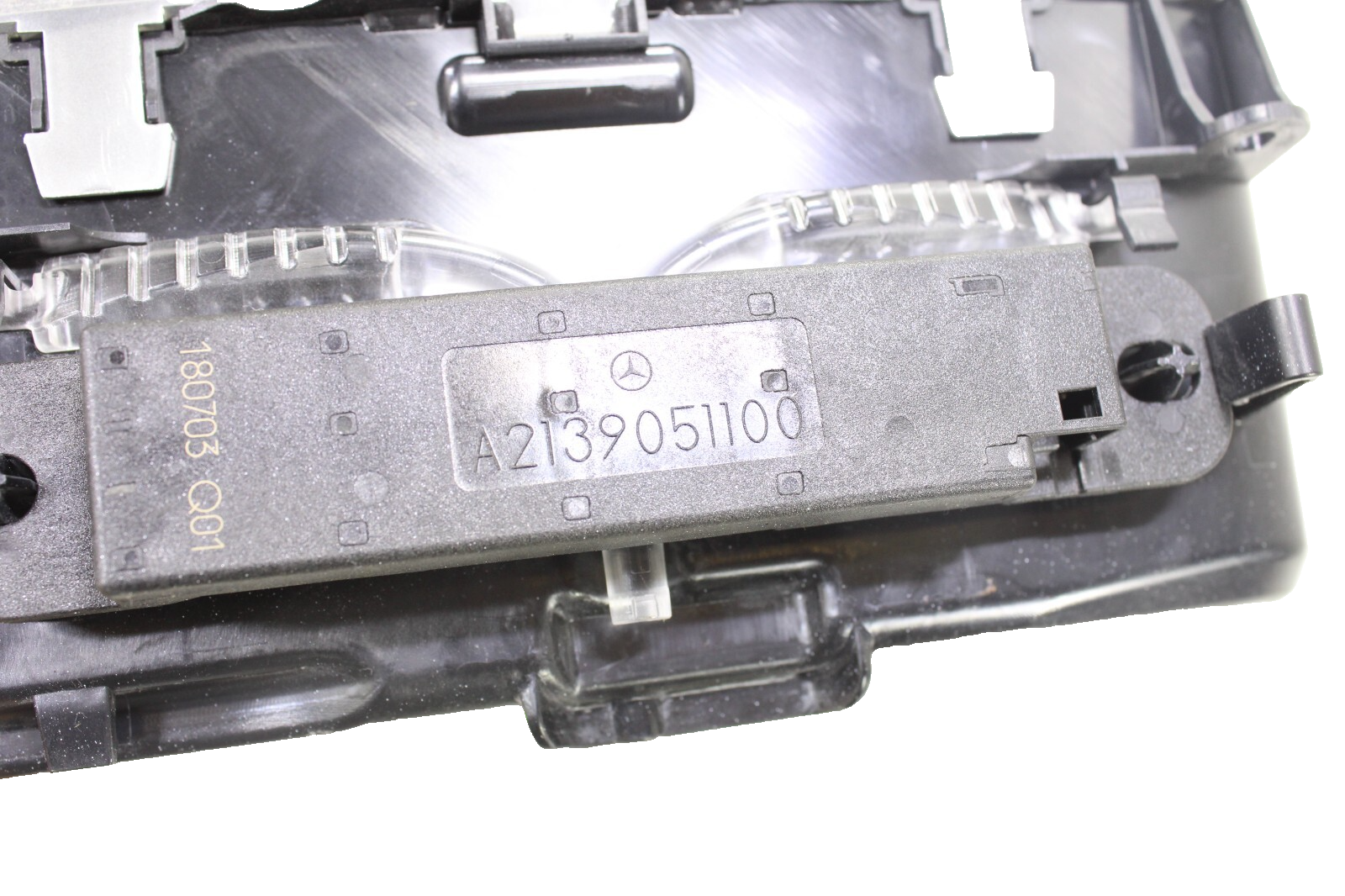 Mercedes C300 C63 2019-2021 OEM Center Console Storage Bluetooth Charge - Image 17