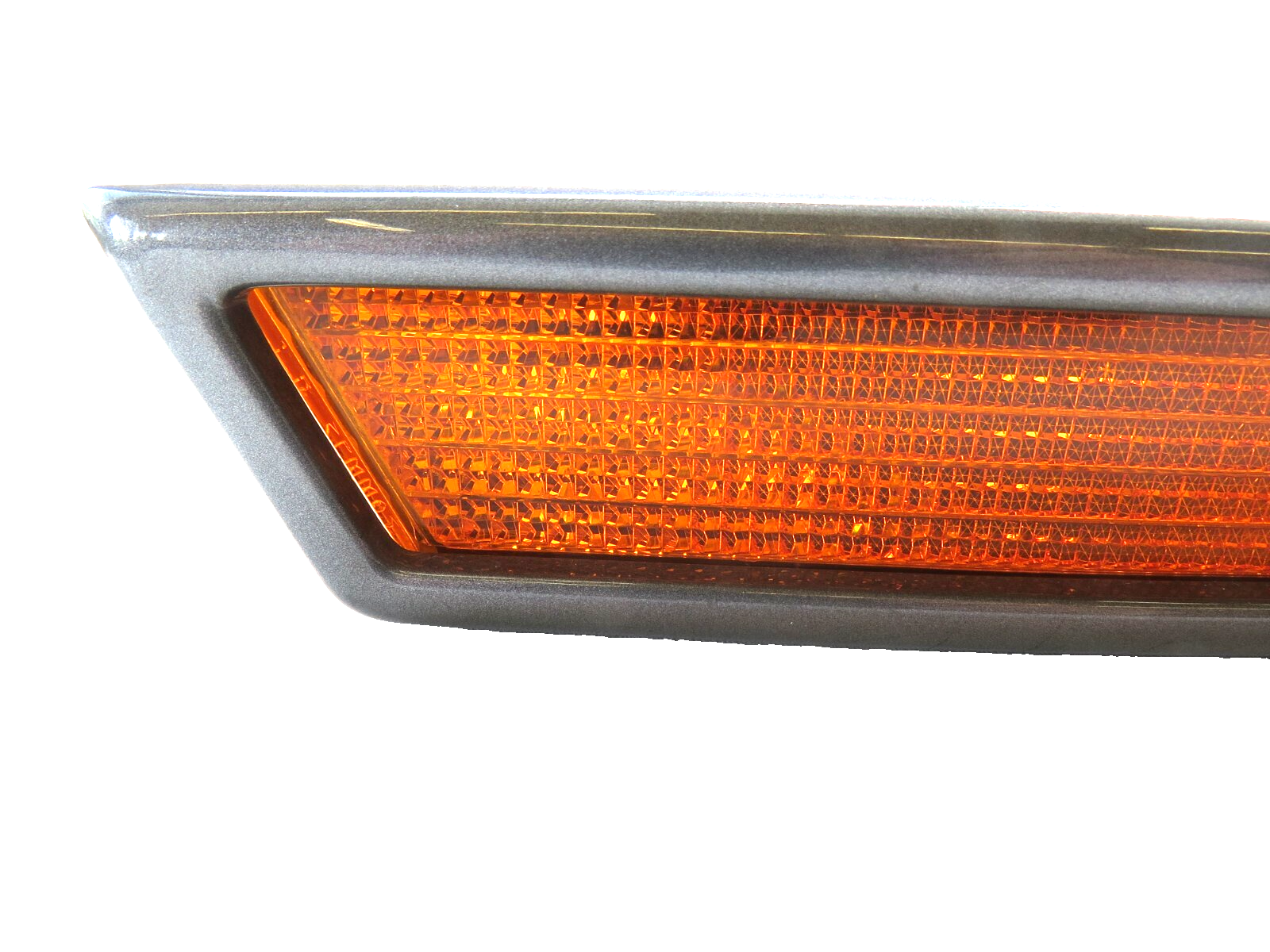Volkswagen Passat 2006-2010 OEM Amber Turn Signal Light Front Right - Image 6