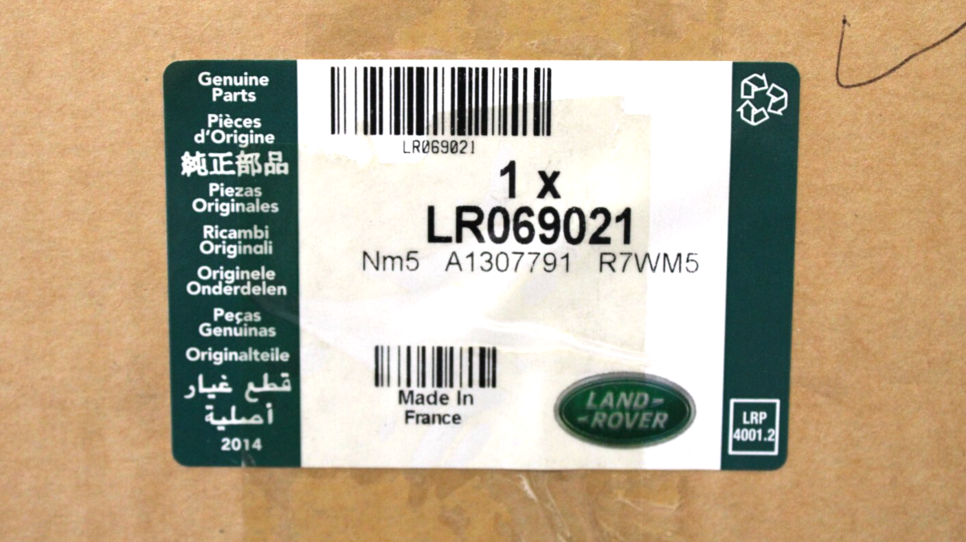 Land Rover LR4 L319 2010-2016 OEM NEW B-Pillar Upper Panel Trim Left Ivory - Image 11