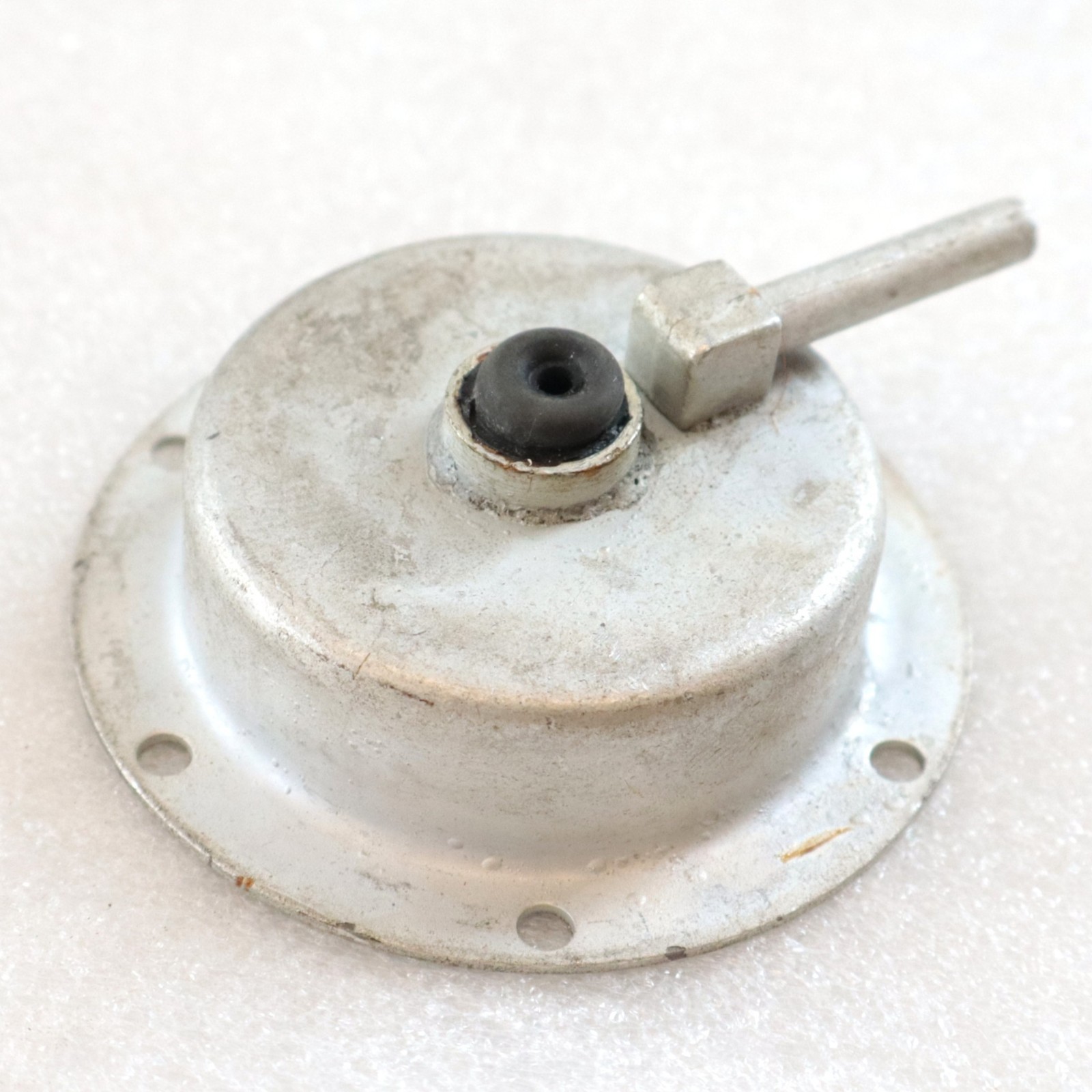 Bentley Rolls Royce 1969-1973 OEM NEW Vacuum Valve Diaphragm Housing – Image 2