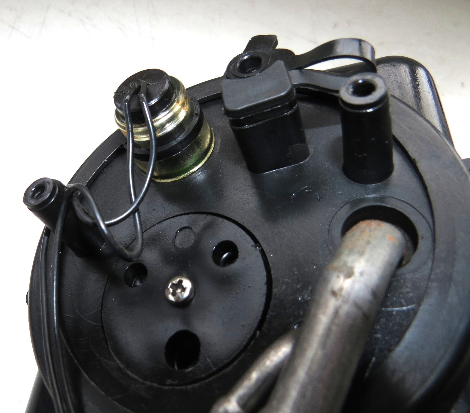 Bentley Rolls-Royce 1987-2009 OEM Brake Fluid Reservoir Small – Image 3