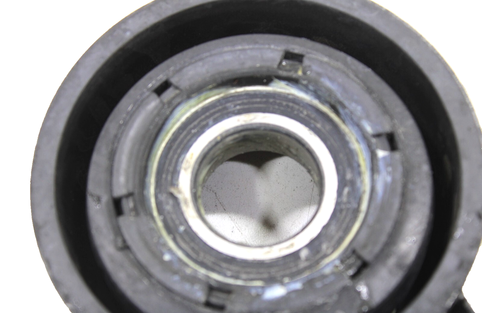 Land Rover Freelander 2.5L 2004-2005 OEM NEW Driveshaft Center Support Bearing - Image 9