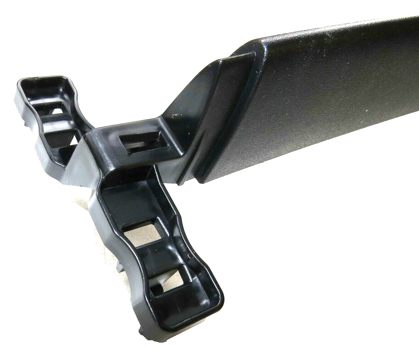 Jaguar S-Type 2005-2007 OEM NEW Front Bumper Air Deflector Front Lower – Image 5