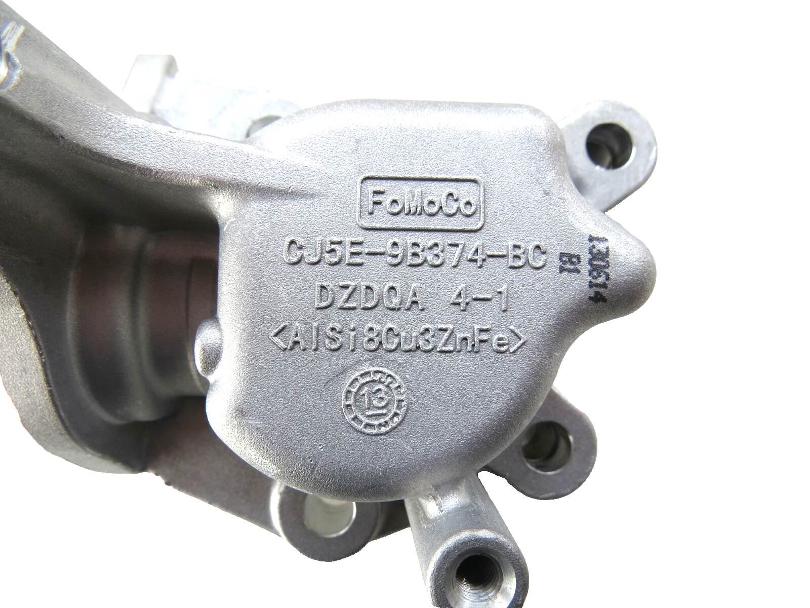 Jaguar Land Rover Range Rover 2012-2019 OEM NEW HPFP Fuel Pump Support Housing - Image 8
