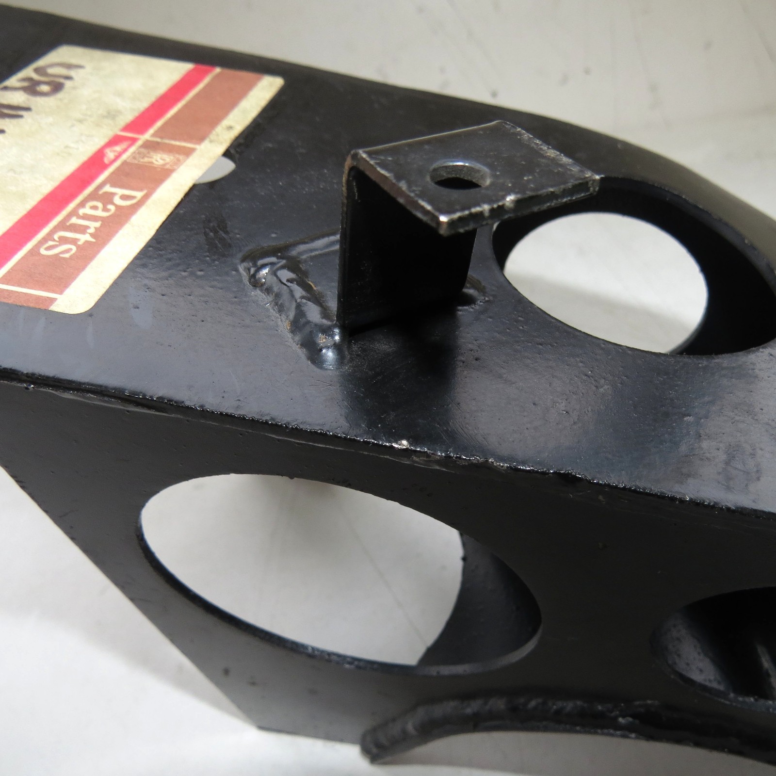 Bentley Rolls Royce 1955-1965 OEM Body Mounting Bracket Front Left (Driver Side) – Image 5