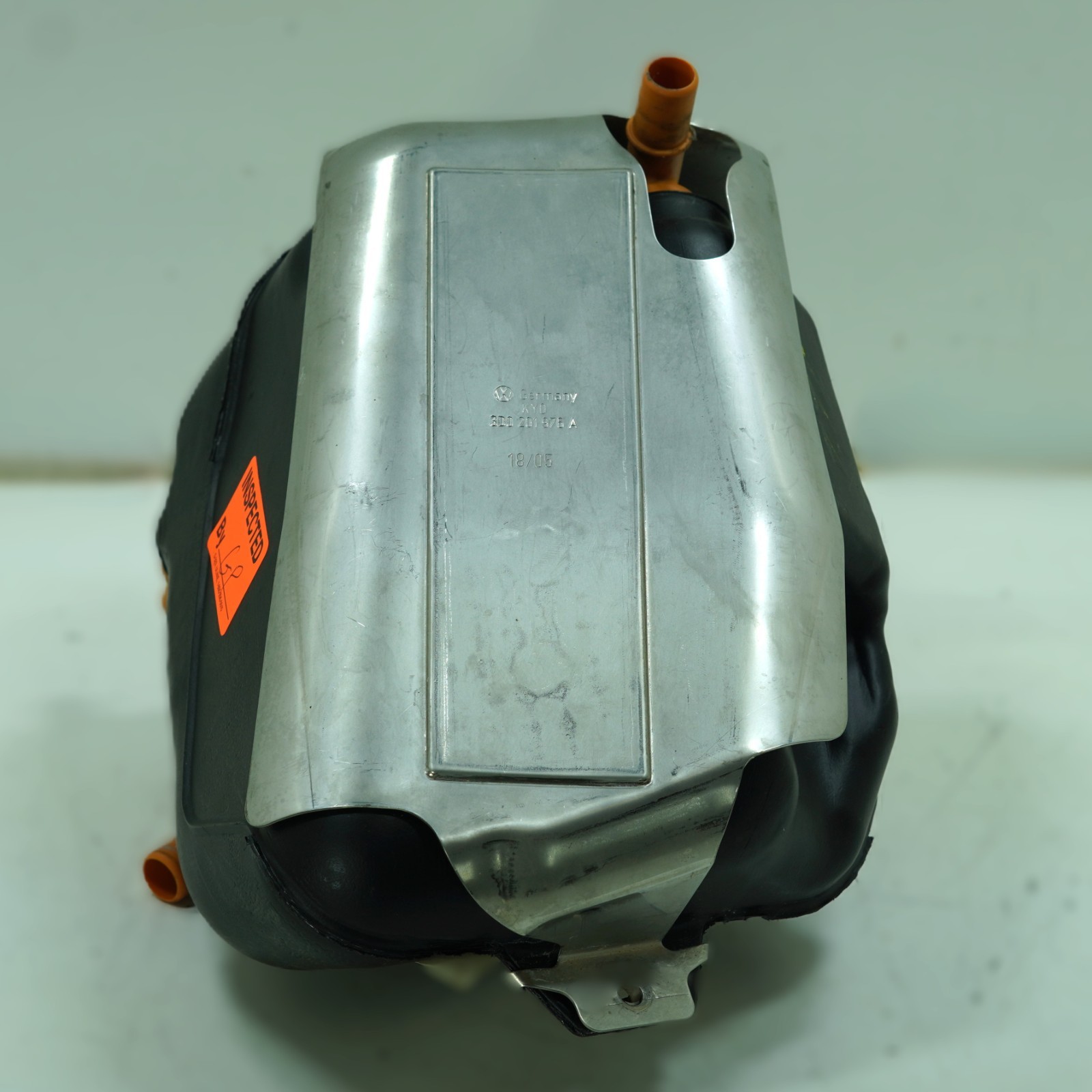 Bentley Continental Flying Spur GT 2003-2012 OEM Fuel Tank Expansion Reservoir – Image 5