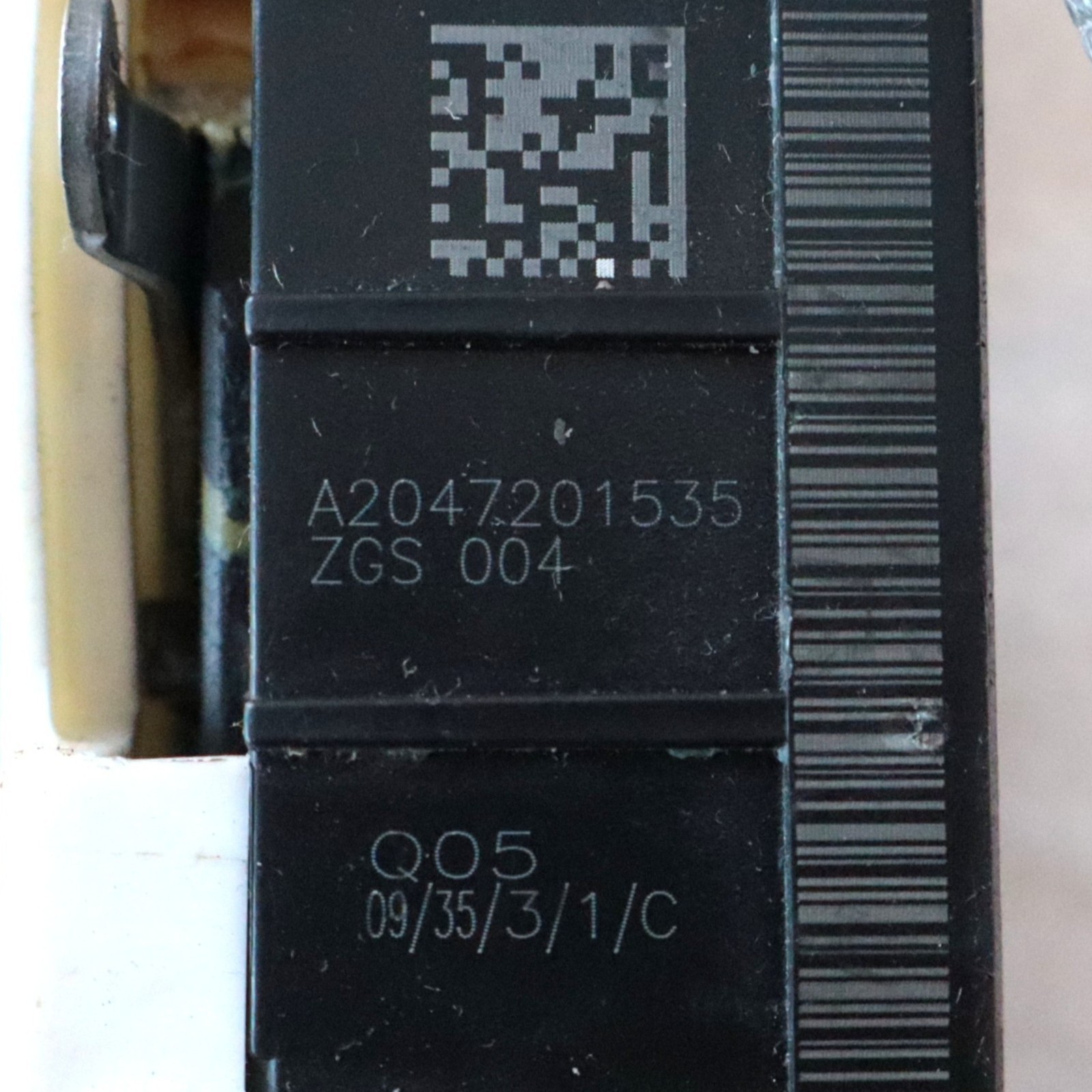 Mercedes C-Class E-Class GLK 2008-2014 OEM Door Lock Actuator Left (Drive Side) - Image 12