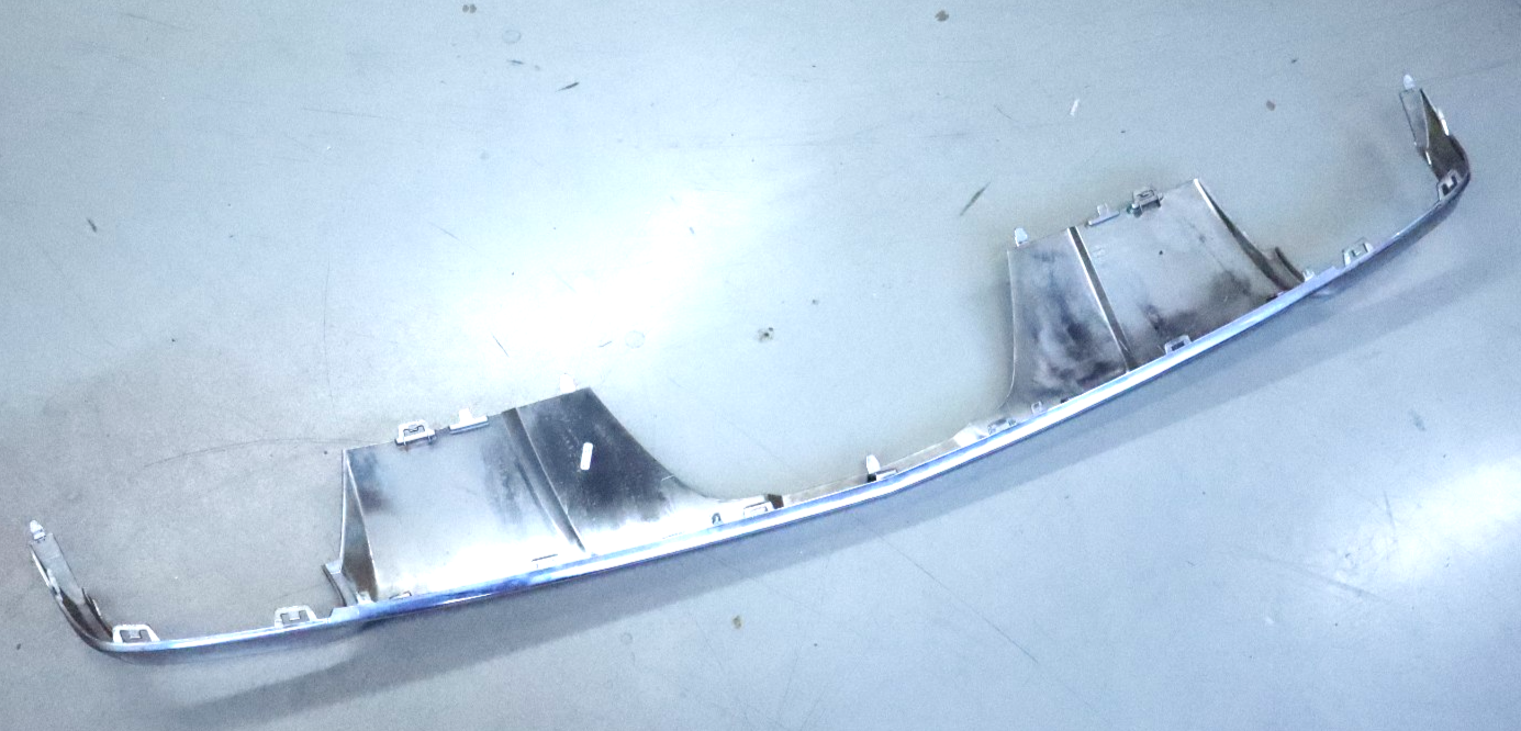 Mercedes GL350 GL450 GL550 GLS350d 2007-2017 OEM Bumper Trim Rear Lower - Image 7