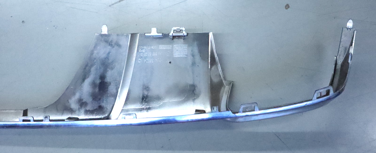 Mercedes GL350 GL450 GL550 GLS350d 2007-2017 OEM Bumper Trim Rear Lower - Image 9